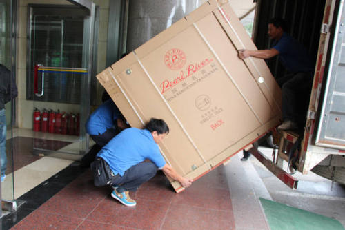 福山钢琴贵重工艺品无忧运
